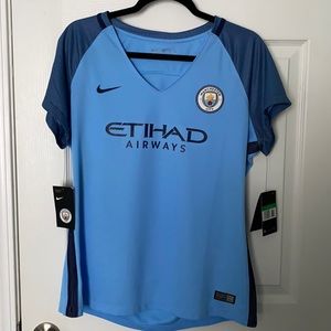 NWT Manchester City Women’s Kit/Jersey
